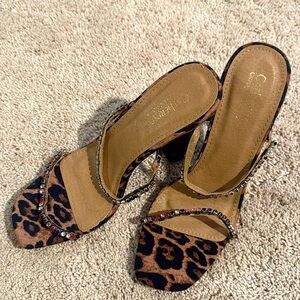 Cute Cheetah Jewel Kitten Heels